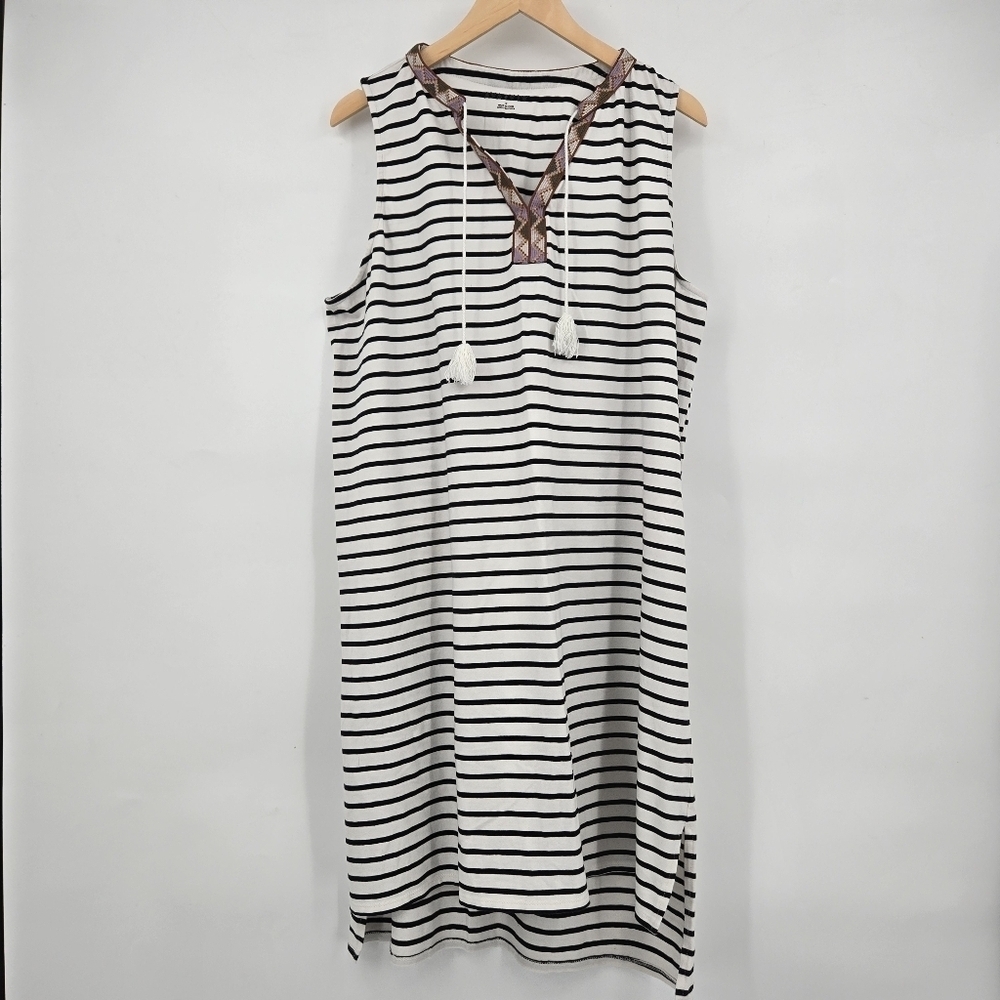 Striped Sleeveless Ava & Viv Tent Dress with Tassel Detail